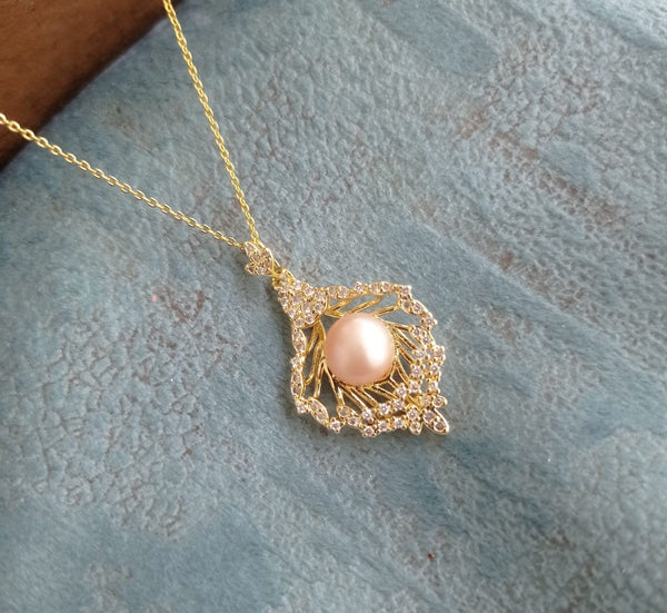 17 Inch Long Chain With Fresh Water Pearl Pendent