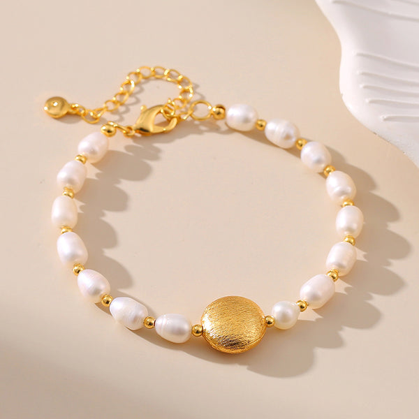 Women's Oval Metal Ball Classic Freshwater Pearl Bracelet