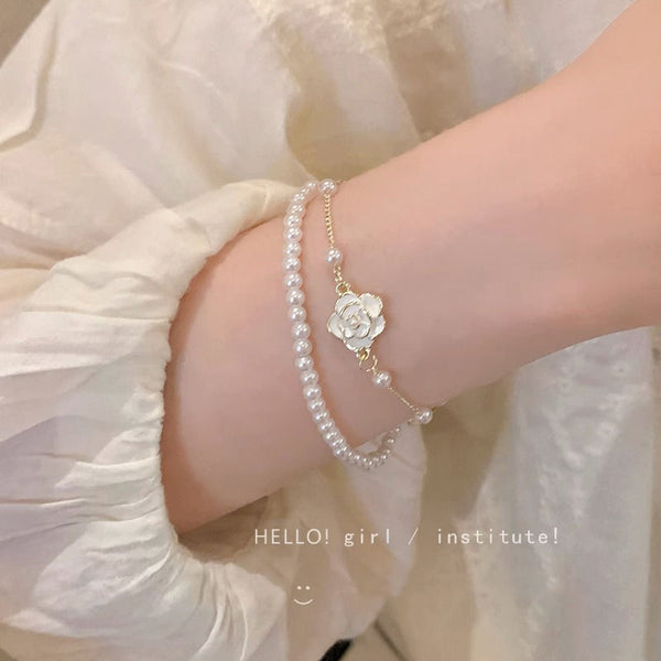 Women's Camellia Pearl Bracelet