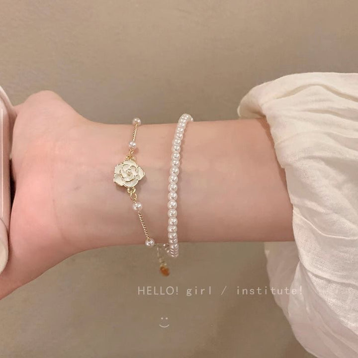 Women's Camellia Pearl Bracelet
