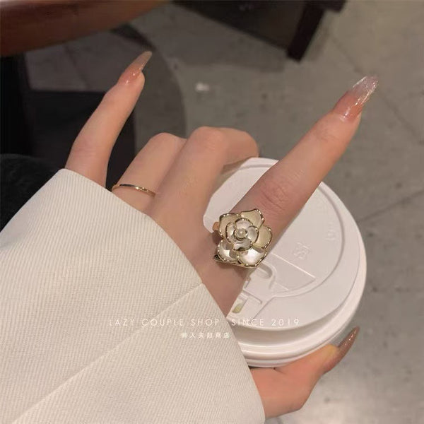 Women's Camellia Pear Open Fairy Style Ring