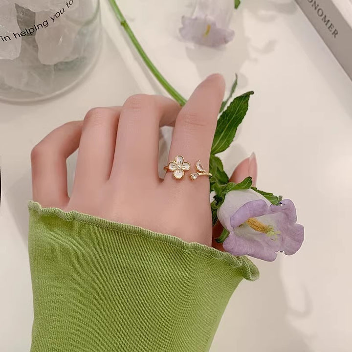 Women's Fairy Flower Pearl Ring