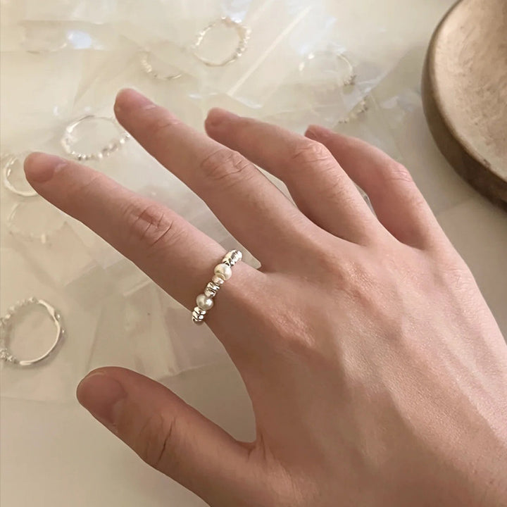 Women's Crushed Silver Pearl Ring