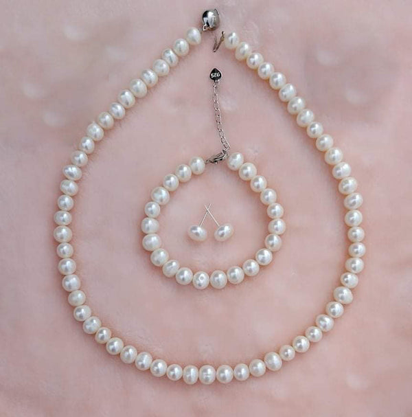 Original Fresh Water Pearl Necklace With Bracelet Golden South Sea pearls  White Color 8 MM