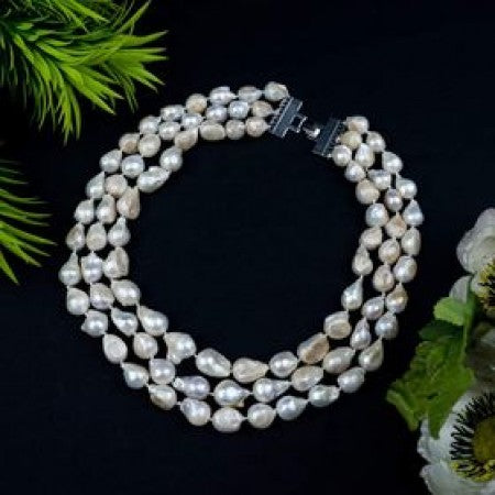 Coin Pearl Necklace Set Golden South Sea pearls 3 Layer White Color