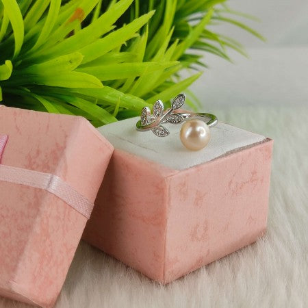Adjustable Finger Ring Leaf Shape Pink Color Pearl