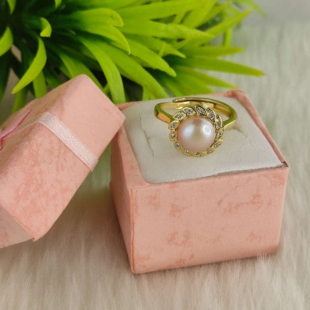 Adjustable Finger Ring Pink Color Pearl