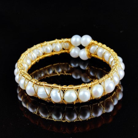 Adjustable Pearl  Bracelet Gold Plat  White Color