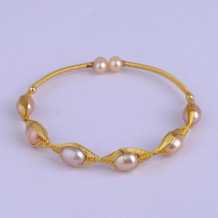 Adjustable Pearl Bracelet Gold Plat Eye Shape Lavender Color