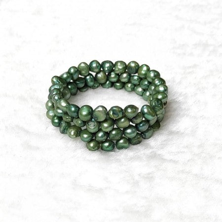 Adjustable Pearl Spiral Bracelet Green Color