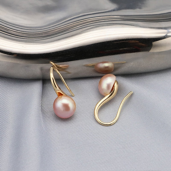 High Sense Natural Freshwater Pearls Hook Earrings