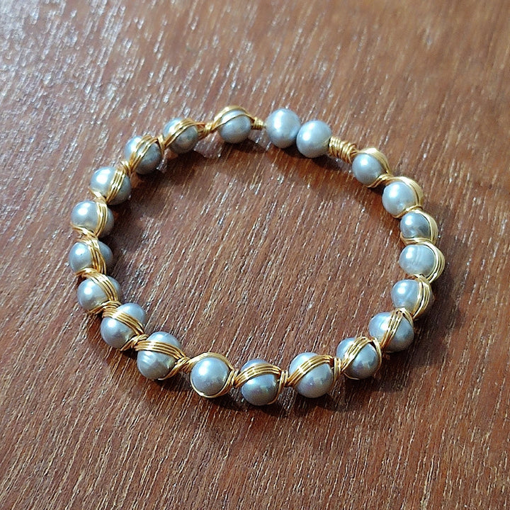 Classic Adjustable Fresh Water Pearl Bracelet in Silver - LeisFita.com