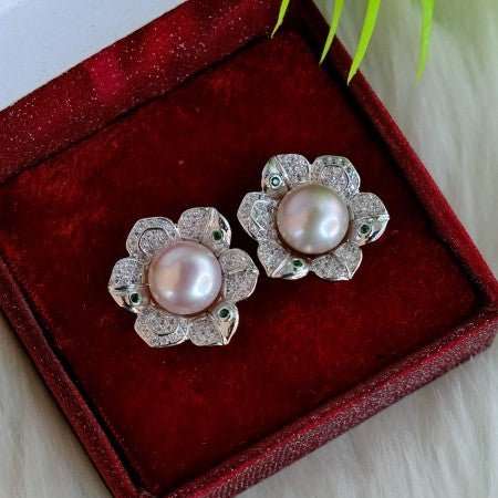 Fresh Water Pearl Flower Shape Lavender Color Pearl Earring - LeisFita.com
