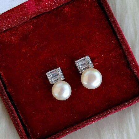 Fresh Water Pearl Ladder Shape White Color Round Pearl Earring - LeisFita.com