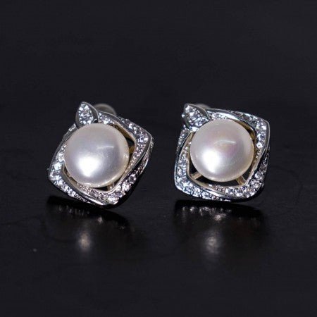 Fresh Water Pearl Squair Shape With White Color Pearl Earring - LeisFita.com