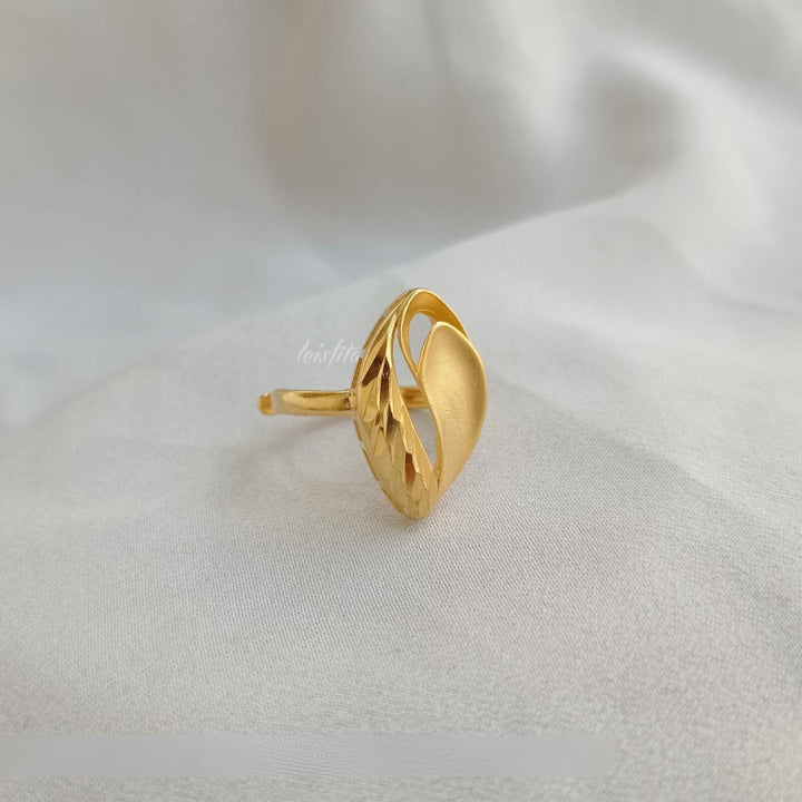 Gold-Plated Ring with Exquisite Design and Unmatched Quality - LeisFita.com